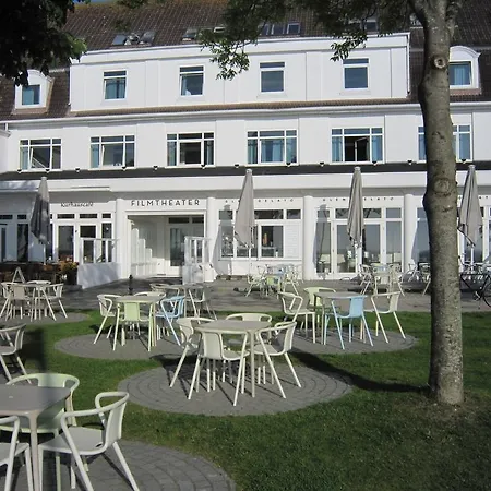 Kurhaus 酒店 威克奥夫弗尔
