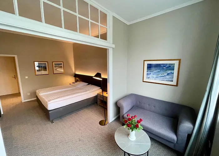 Kurhaus Ξενοδοχείο 3*